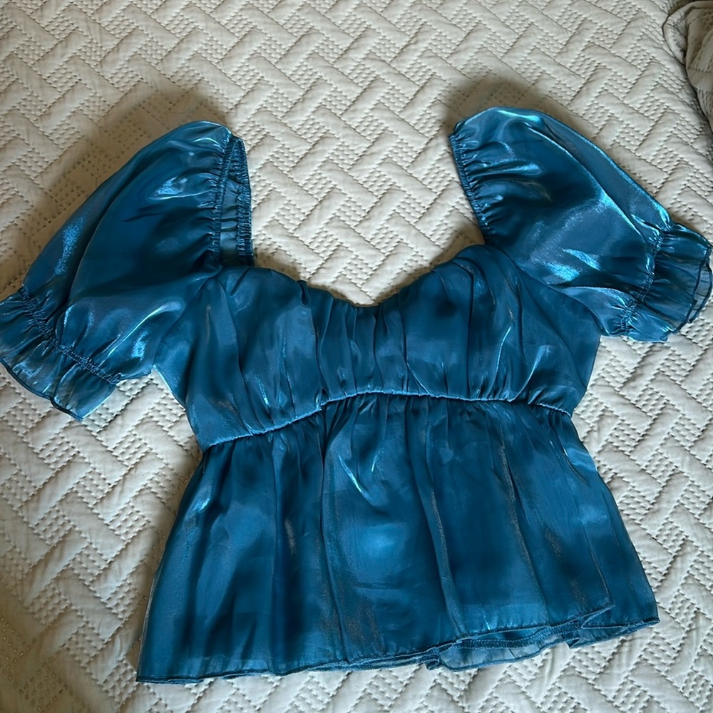 NWT Teal Crop Top